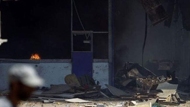 Při výbuchu zásobníku s palivem v libyjské Syrtě zemřelo 100 lidí