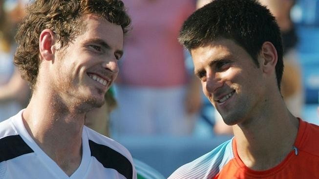 Murray bude na US Open bojovat proti Djokovičovi o první titul