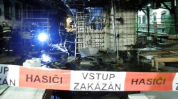 Brněnskou tržnici zachvátil mohutný požár. Hasiči radí nevětrat