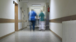 Muž v Opavě ráno zemřel a je 29. oběť otravy alkoholem