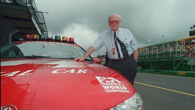 Zemřel bývalý hlavní lékař F1 Sid Watkins