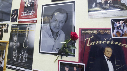 Pohřeb Brzobohatého bude 21. září ve Strašnicích