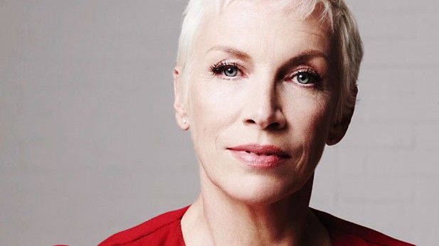 Annie Lennox se vdala. Potřetí!