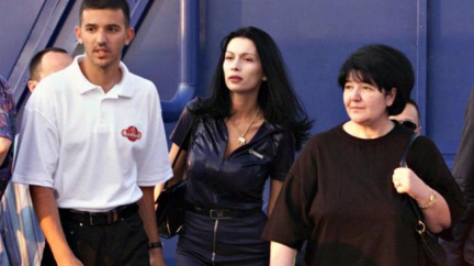 Manželka a syn Miloševiče se vrací z ruského exilu do Srbska