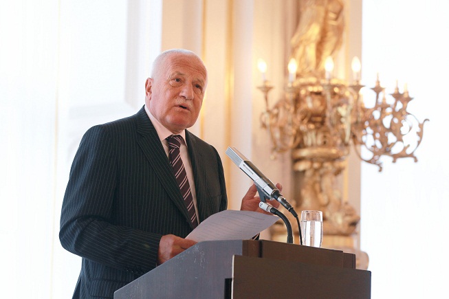 Prý je to jasné: Klaus zničí vládu, ničemu se nedivte