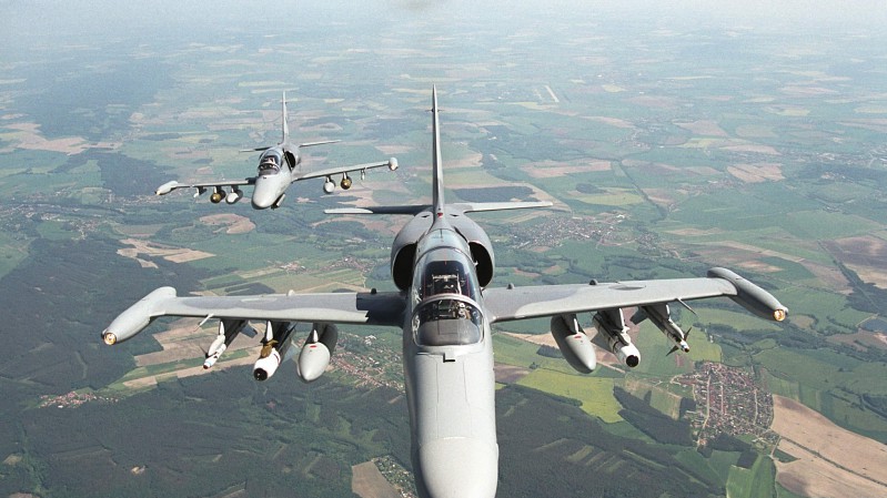 Česko dodá Iráku 28 letounů za miliardu dolarů