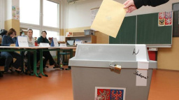 Lidé si ve druhém kole vyberou své senátory