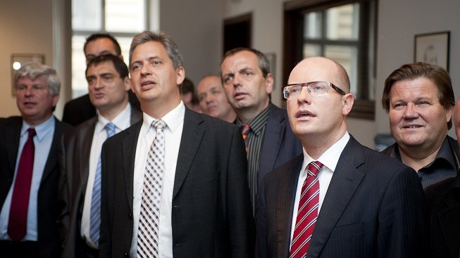 Kdo povede stranu ČSSD? O novém vedení se rozhodne v pátek