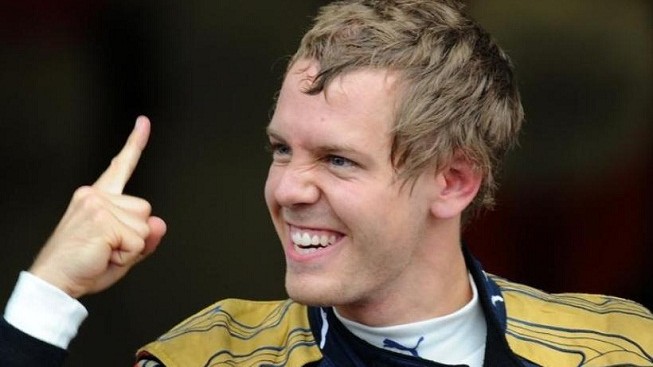 Vettel má namířeno ke konkurenci. Od roku 2014 bude jezdit za Ferrari