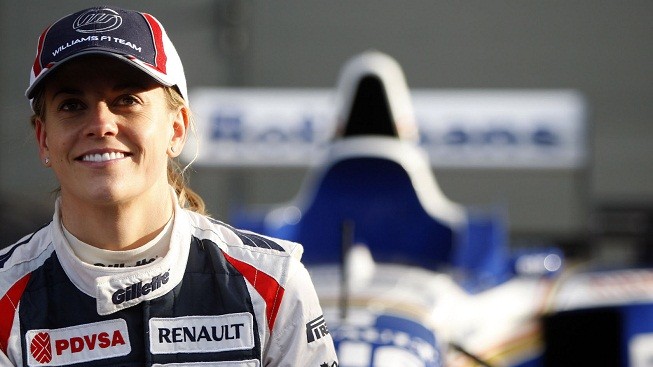 Wolffová se jako další žena posadila do monopostu F1