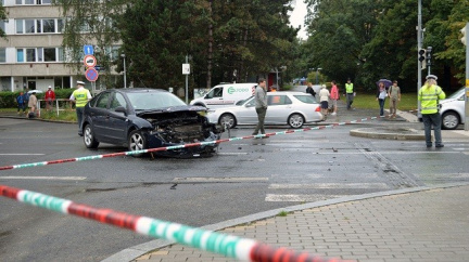 Řidič po usmrcení chodce ujel. Pak se přihlásil na policii