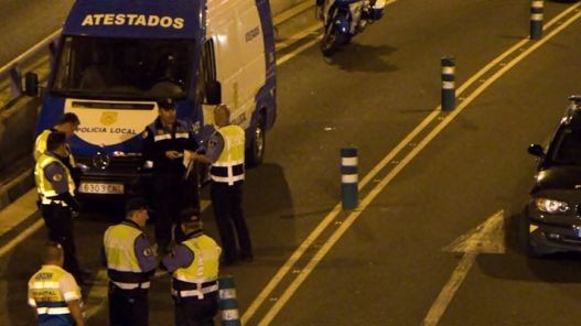 Při hromadné panice během oslav Halloweenu zemřely tři mladé ženy