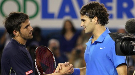 Obhájce Federer na úvod Turnaje mistrů hladce vyhrál
