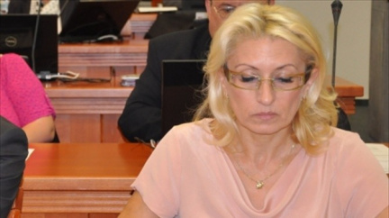 Starostka byla odsouzena za vydírání svůdné knihovnice