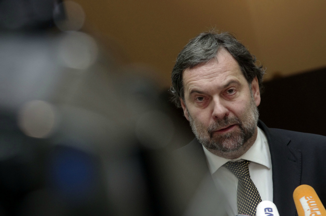 Co to ta Bradáčová provedla, naříká Radek John. Nadává i Kubicemu
