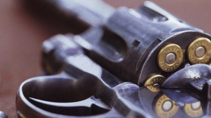 Při emotivní hádce zastřelil policista pět svých kolegů