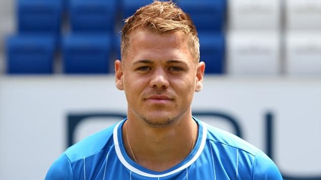 Těžce zraněný Vukčevič (22) se po sedmi týdnech probral z kómatu