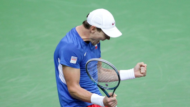 Davis Cup: Štěpánek podlehl, Berdych v pěti setech vyrovnal