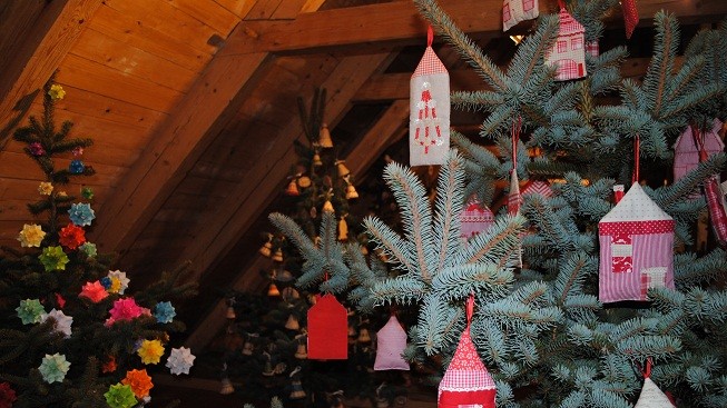 Inspirujte se na přehlídce zdobení vánočních stromečků