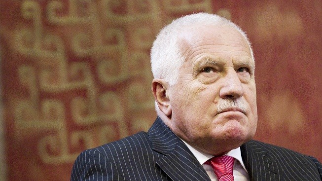 Klaus o restitucích: Mám výhrady, ale nechci komplikovat situaci vlády