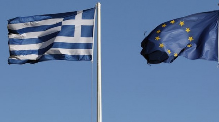 Vyděšení Řekové: Ministři financí EU váhají nad další půjčkou