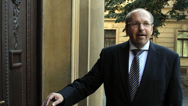 Fuksa nezůstal dlouho bez práce. Míří do čela Českého Aeroholdingu