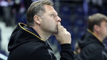 Na lavičce Chomutova skončil Doležal