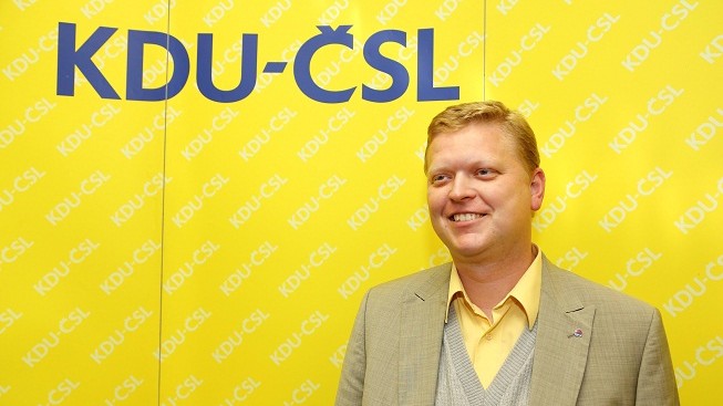 Lidovce nadále povede dosavadní předseda Pavel Bělobrádek