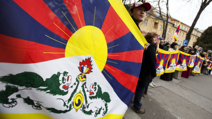 Čtyři stovky demonstrantů podpořily Tibet před ambasádou v Číně