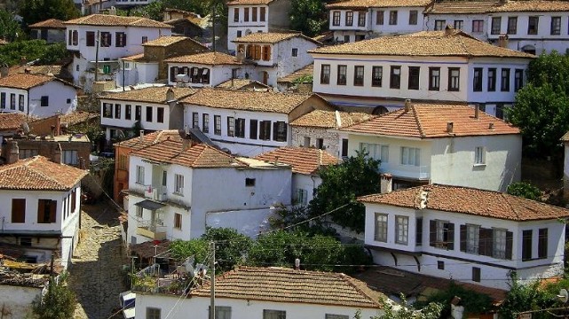 Turecká vesnice čeká nápor turistů. Zkusí uniknout konci světa