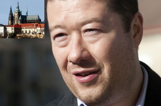 Paraziti, líná mládež a flákání na dávkách. Okamura tentokrát už vážně naplno