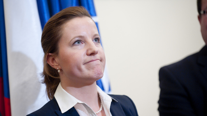 Čistky na obraně: Peake odvolala tři klíčové muže