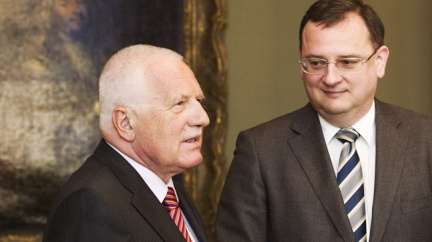 Šéfka hradní legislativy zpochybnila amnestii, Klaus ji neposlechl