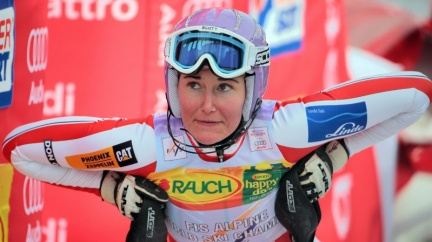 Záhrobskou čeká slalom v Aare, kde vybojovala světový titul