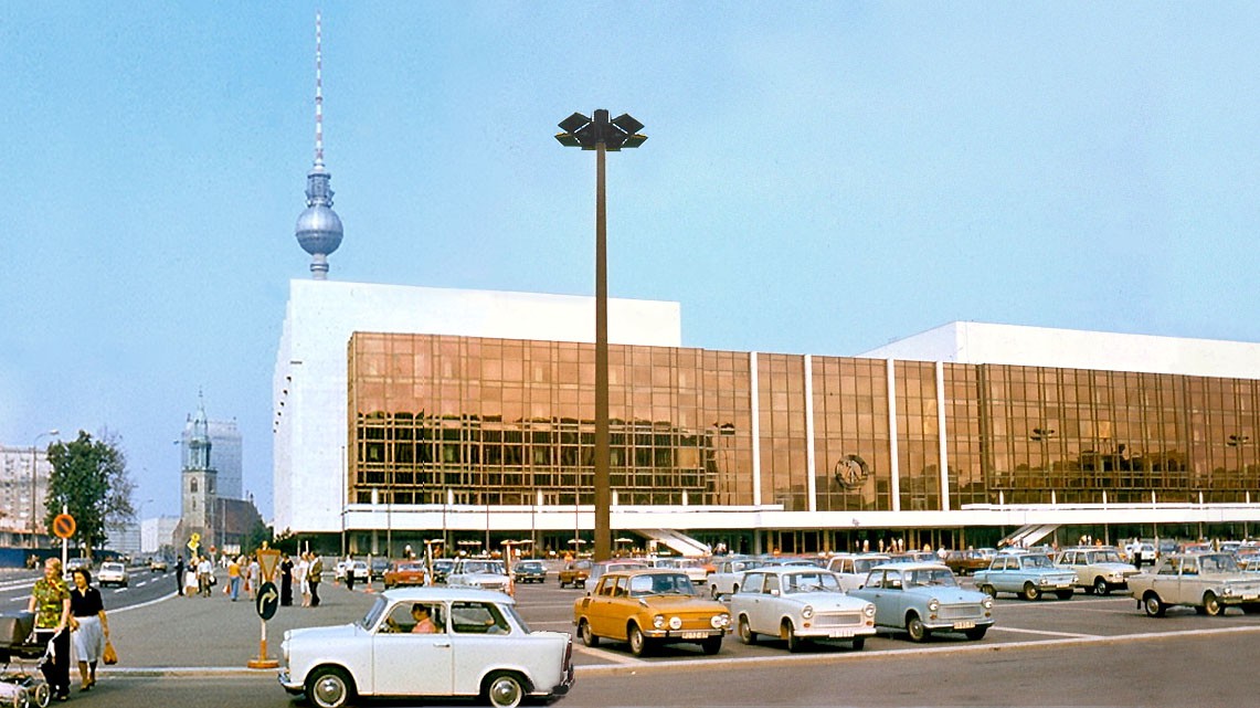 Berlínský Palác republiky žije dál - po částech