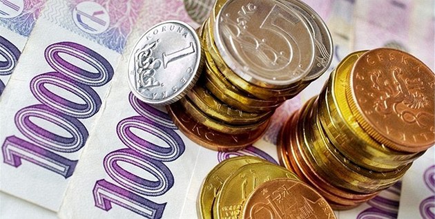Neplaťte bance víc než musíte! Nízké splátky vs. vysoké přeplatky