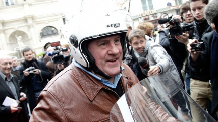 Kauza Depardieu: Obdržel belgický řidičák, o francouzský může přijít