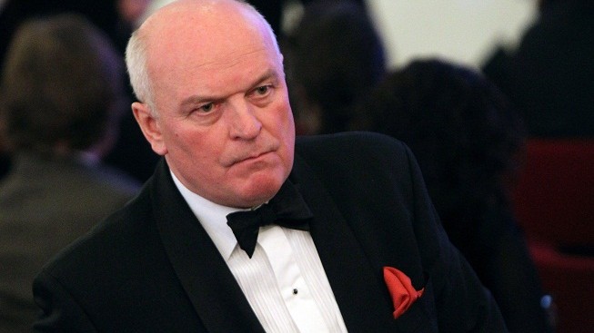 Rektorem AMU se stane Hančil, Mathé končí