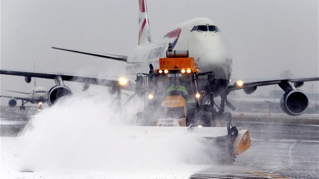 Evropská letiště se postupně vracejí k normálnímu provozu