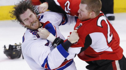 Zkrácená sezona NHL je zárukou častých rvaček