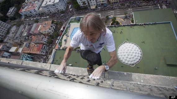 "Pavoučí muž" pokořil Castrův komunistický hotel