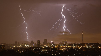 Úder blesku zranil devět dětí