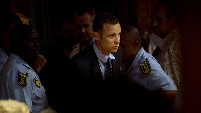 Pistorius zrušil všechny starty v sezoně. Čeká na úterní soud