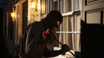 Po měsíci a půl na svobodě loupil muž v Liberci celkem desetkrát