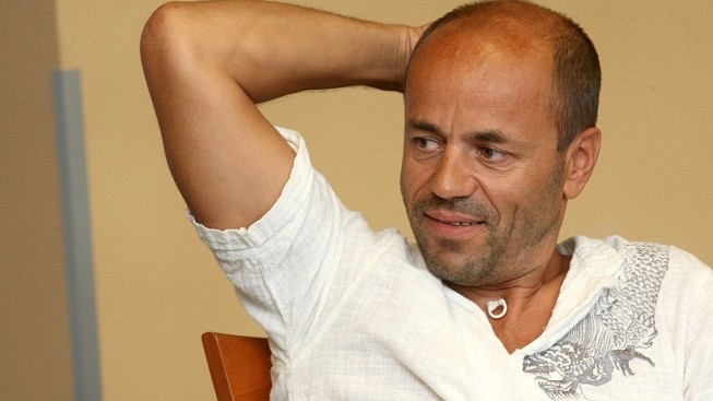 Horolezec Jaroš musel na další operaci zmrzlých prstů. Výstup na K2 odložil
