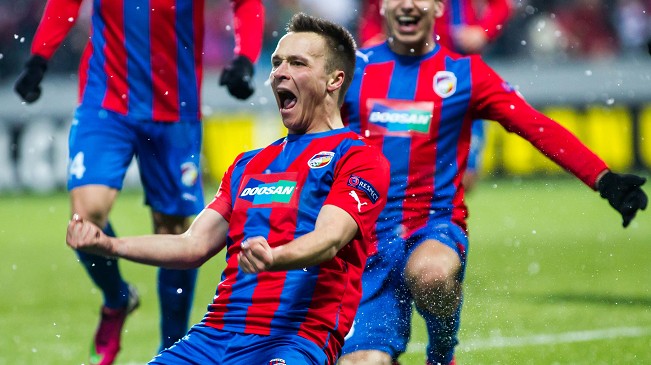 Plzeň a Sparta se dál perou o čelo, Budějovice získaly naději