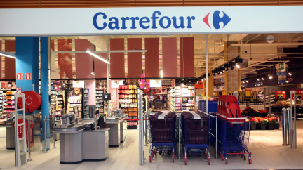 Maloobchodní gigant Carrefour ztrojnásobil zisk