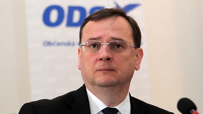 Nečas: Levice chce paralyzovat Ústav pro studium totalitních režimů