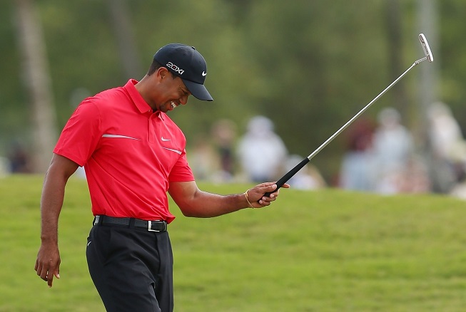 Probuzená šelma. Woods byl k nezastavení a má 76. titul na PGA Tour