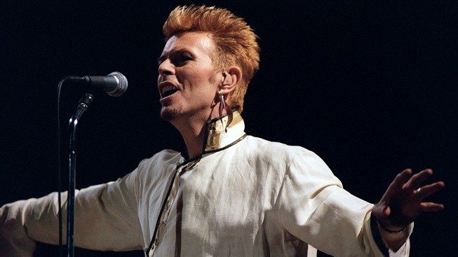 David Bowie má jedničku české hitparády